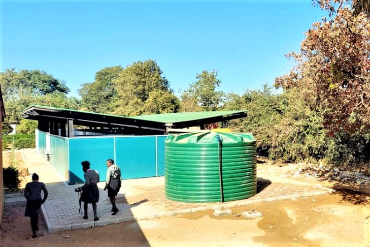 toilets from tank stand